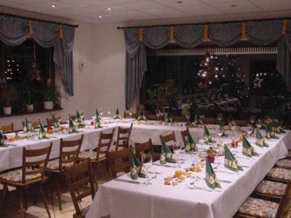 照片: Hotel-Restaurant Zur gro&amp;szlig;en Erde